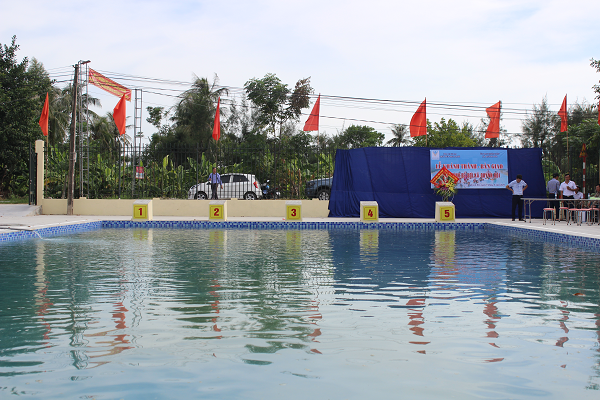 Lễ bàn giao bể bơi tại Trường PTCS Hồ Tùng Mậu– Xã Quỳnh Đôi, Huyện Quỳnh Lưu, Tỉnh Nghệ An